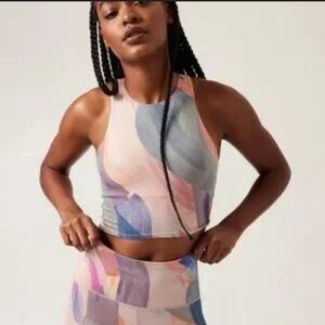 Athleta, Conscious Crop bra A-C woman small in vibrance orchid pink